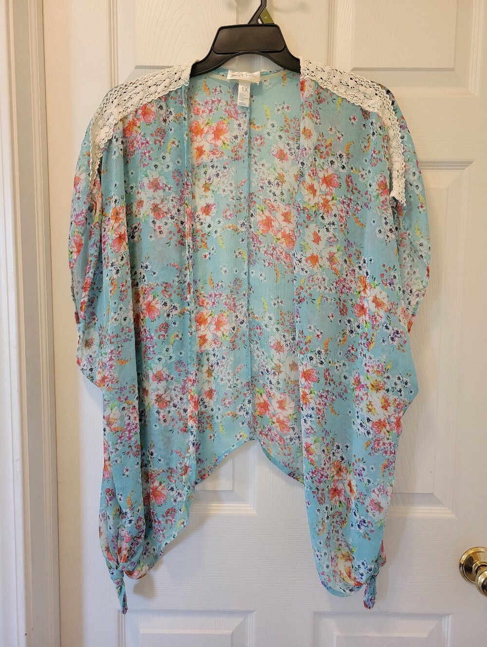 Womens Sz. 1X Floral Kimono/Cover-up